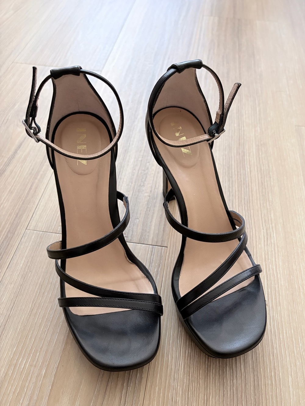 Inez Black Leather Platform Heels Size 6/36